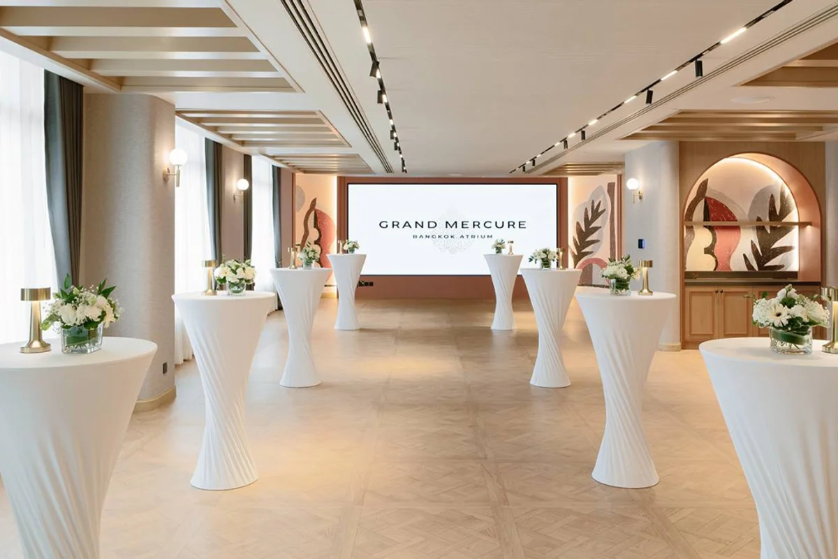 benefits of an event venue located near public transportation in bangkok 3